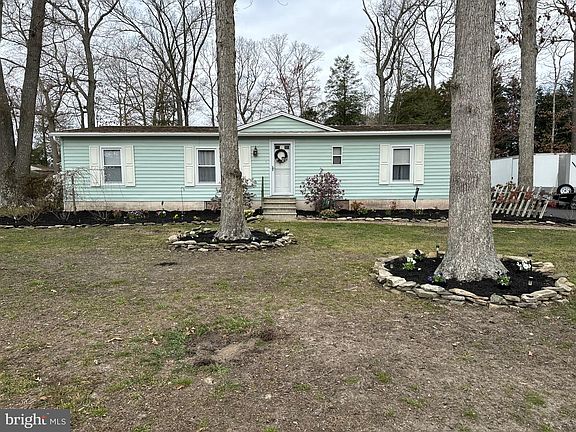 2nd image of 27074 Barkantine Dr