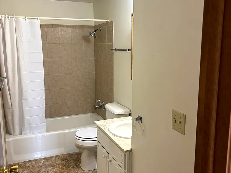 5 Florentine Ct — Photo 11