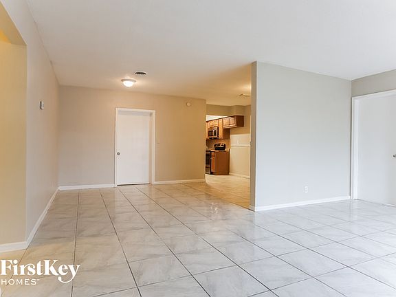 4th image of 5983 NW 15th Ct