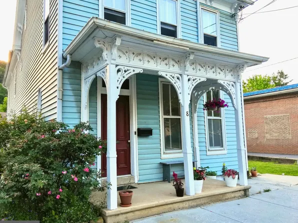 8 Water St, Glen Rock, PA 17327