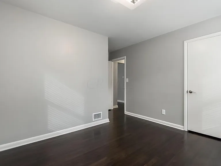 2242 Wickliffe Rd — Photo 32