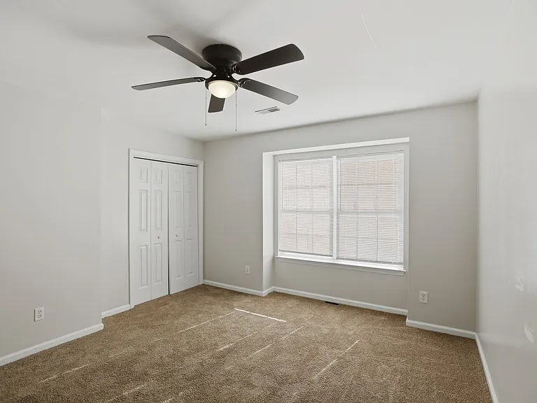 4060 Cedars Pkwy #E — Photo 7