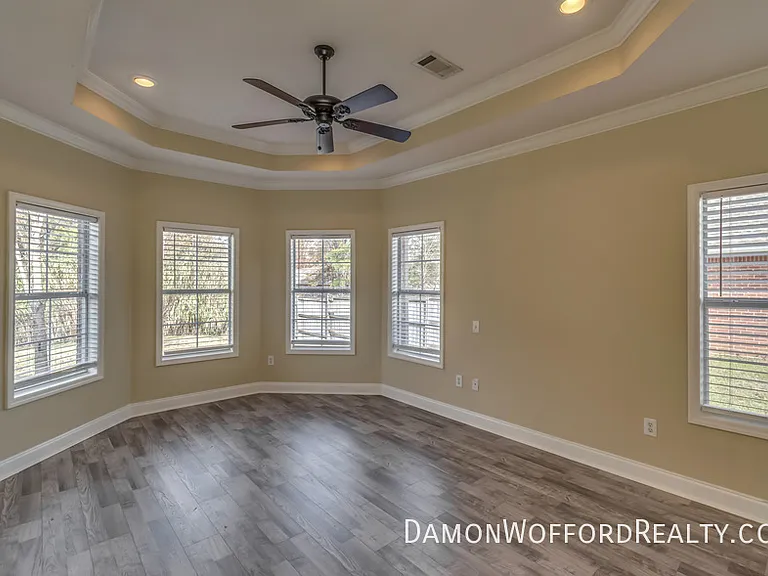 119 Kenzie Dr — Photo 37