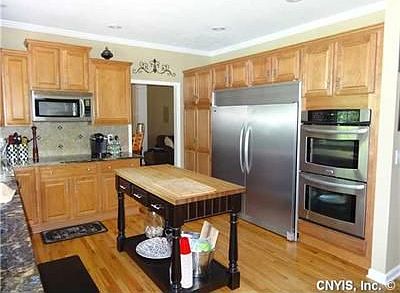 3rd image of 8404 Vermillion Cir