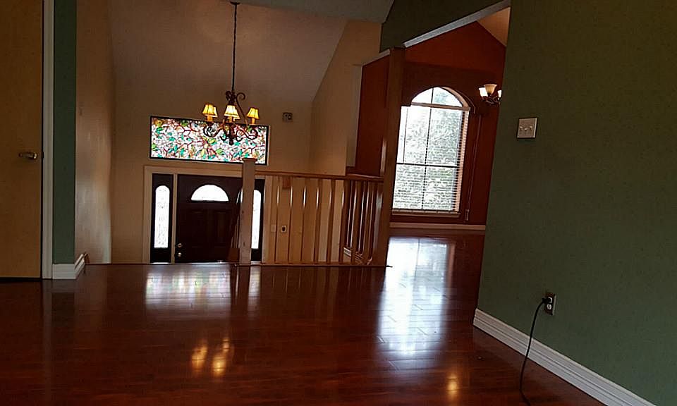 1st image of 1811 Fan Tail Ct