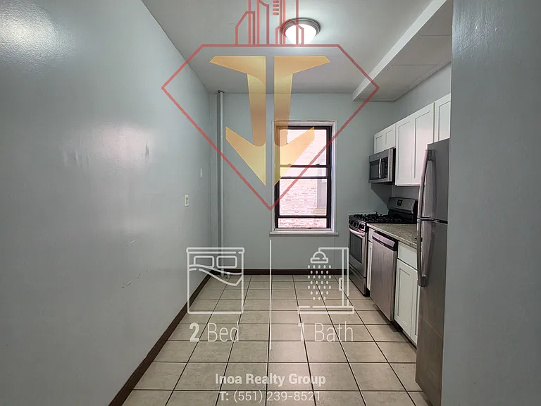 806 Avenue A #10 — Photo 3
