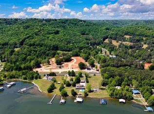 407 Lake Dr, Scottsboro, AL 35769