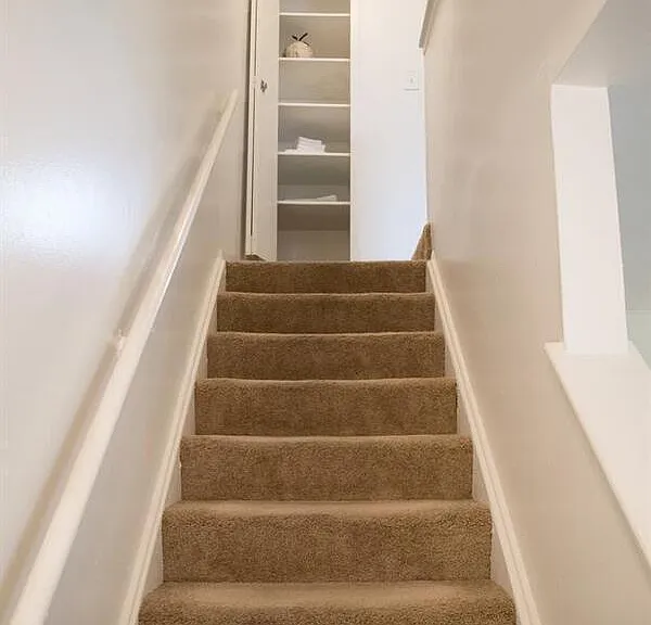 420 Villa Dr — Photo 6