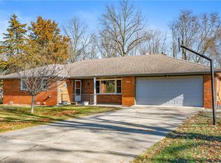 3212 Paradise Dr, Anderson, IN 46011