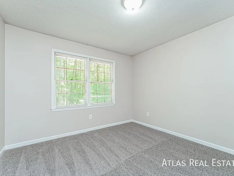 Highland Park — Photo 116