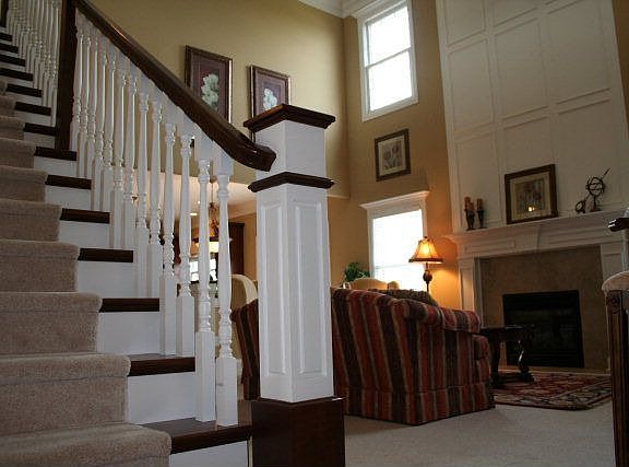 3rd image of 4564 Lake Forest Dr