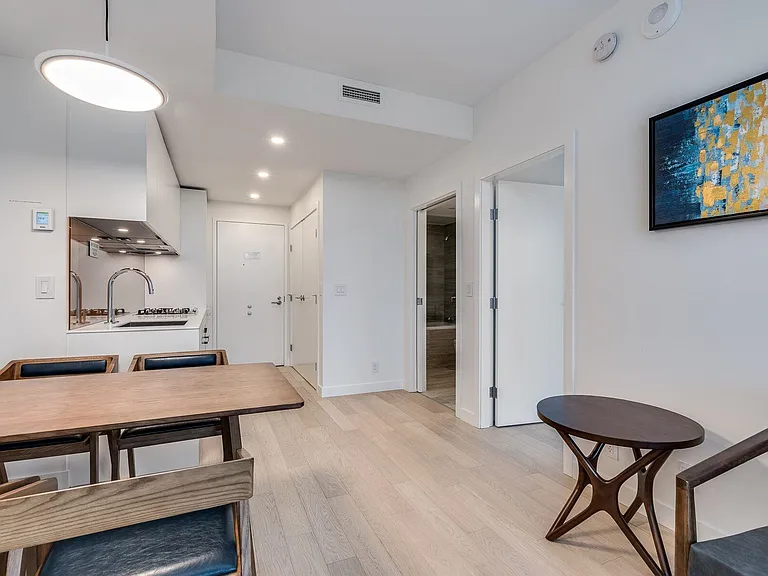 1480 Howe St #3608 — Photo 8