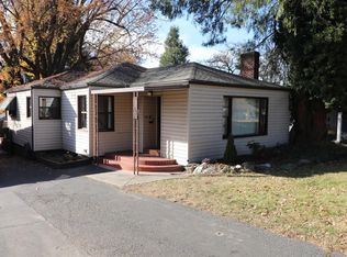 134 Highland Dr, Medford, OR