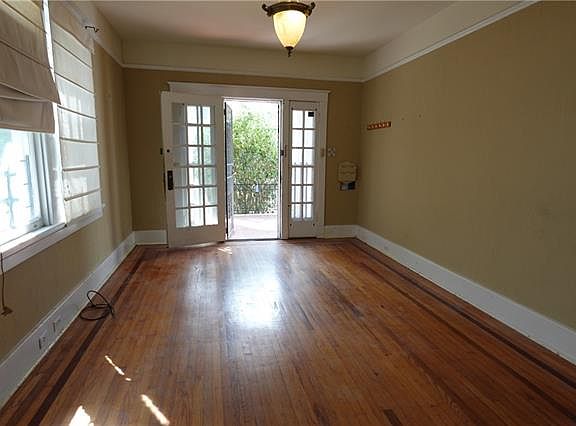4th image of 2423 Broadway St APT A