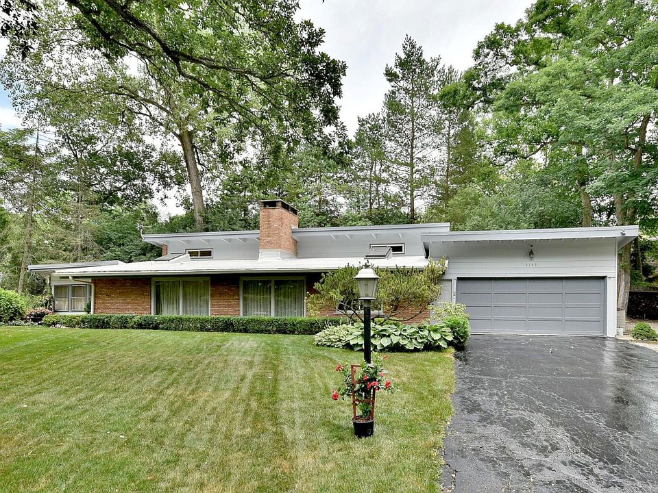 1st image of 3143 Greenwood Ave