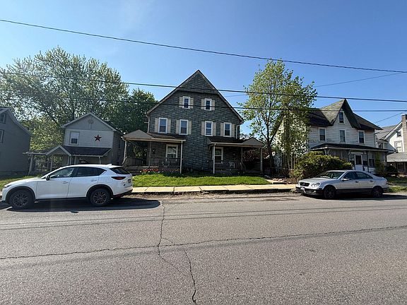 2nd image of 2223-2225 W 3rd St