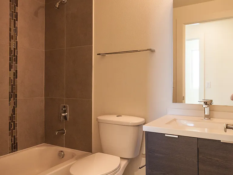 604 N Bluff Dr #245 — Photo 15