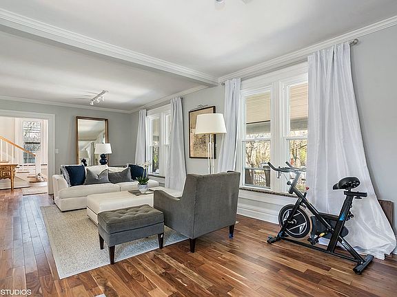 3rd image of 296 Park Ave