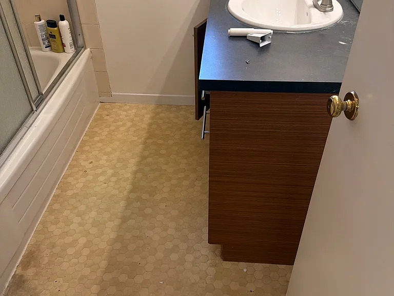 188 Ensign Dr — Photo 10