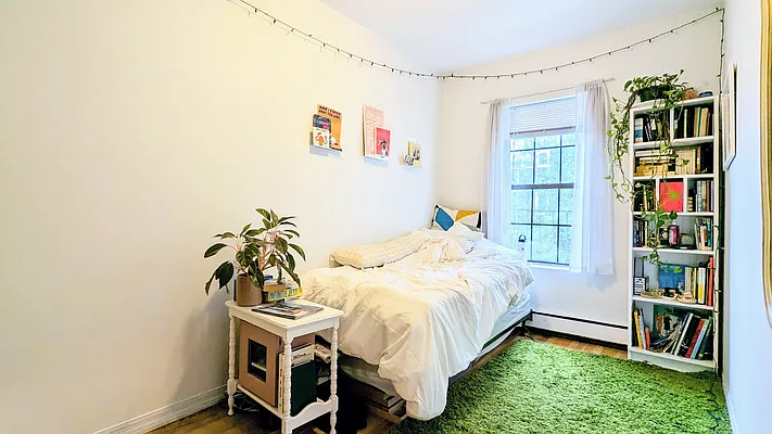 Rented by Highline Residential | media 8