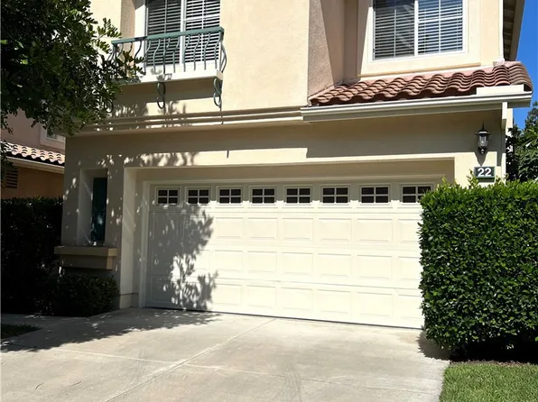 22 Santa Victoria Aisle, Irvine, CA 92606