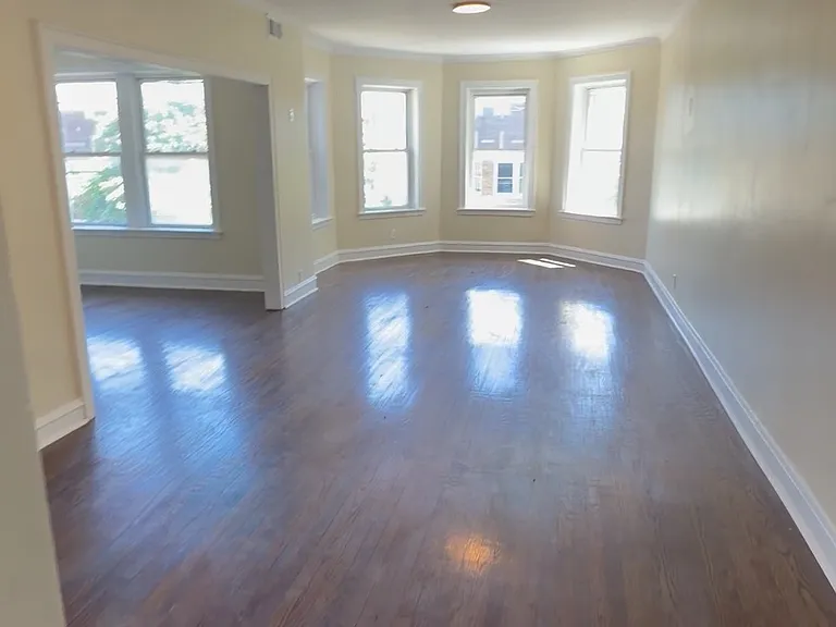 7020 S Chappel Ave — Photo 1