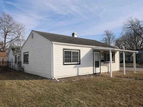1022 Jackson St, Mishawaka, IN 46544