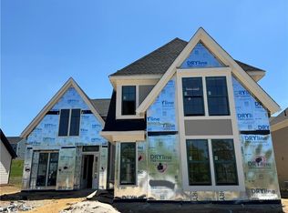 121 Clear Lake Pkwy, Hoschton, GA 30548