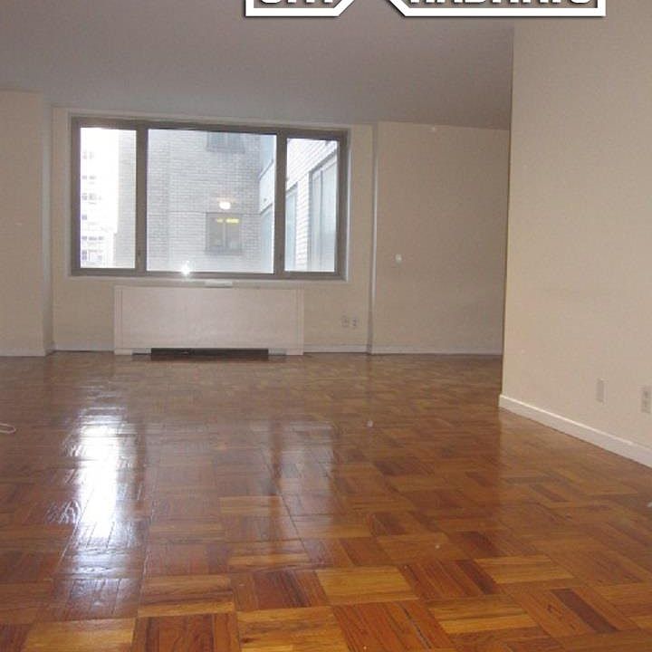 1st image of 160 E 84th St APT 3L
