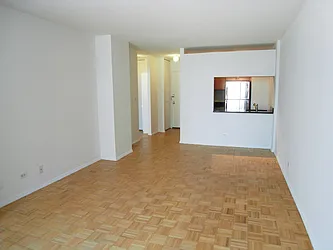 Rented by CCG Real Estate Brokerage