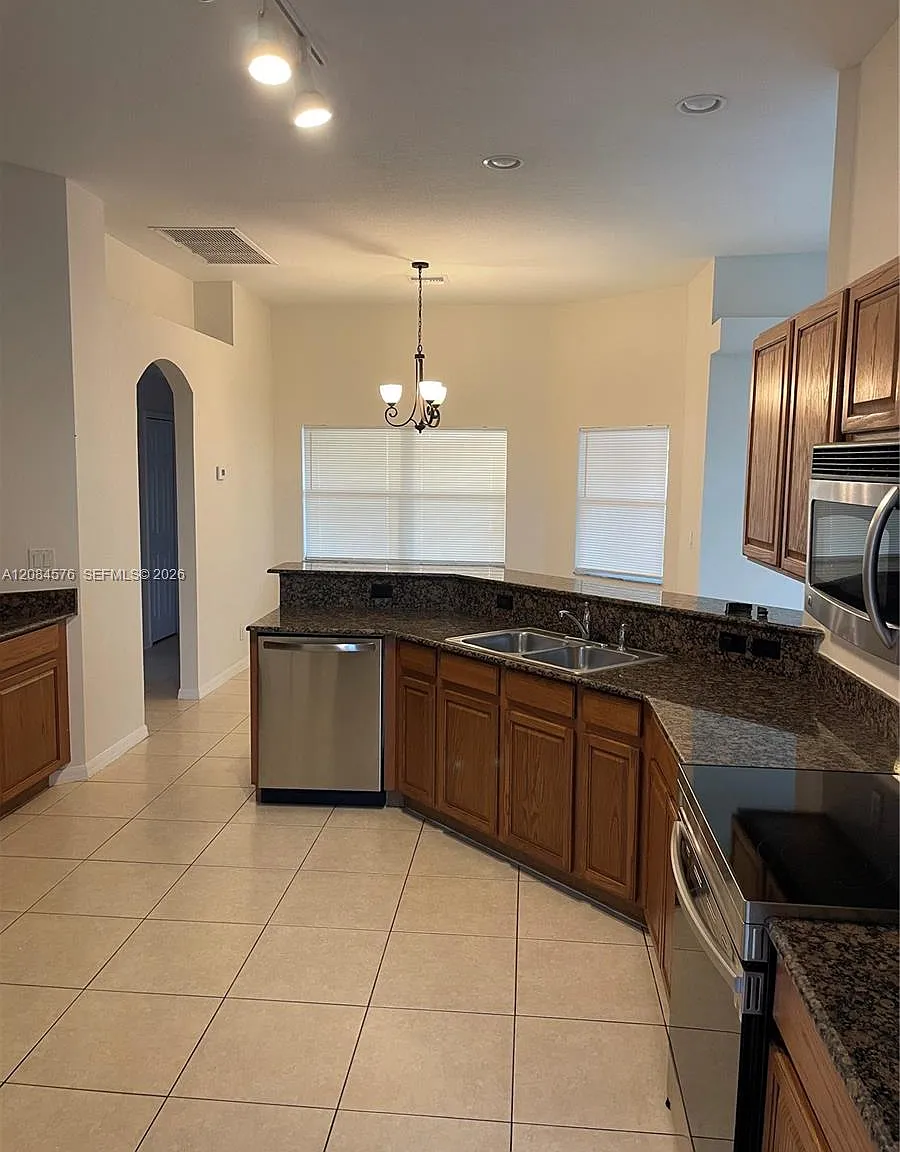 Port St Lucie Section 7 — Photo 4