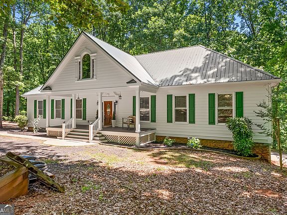 4th image of 3807 A L Mangum Rd