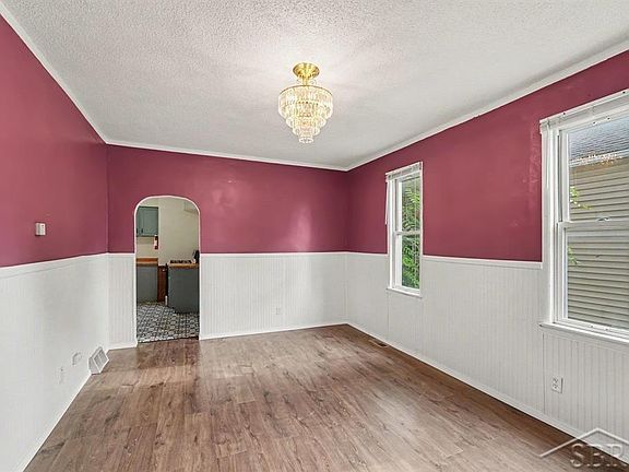4th image of 817 17th St