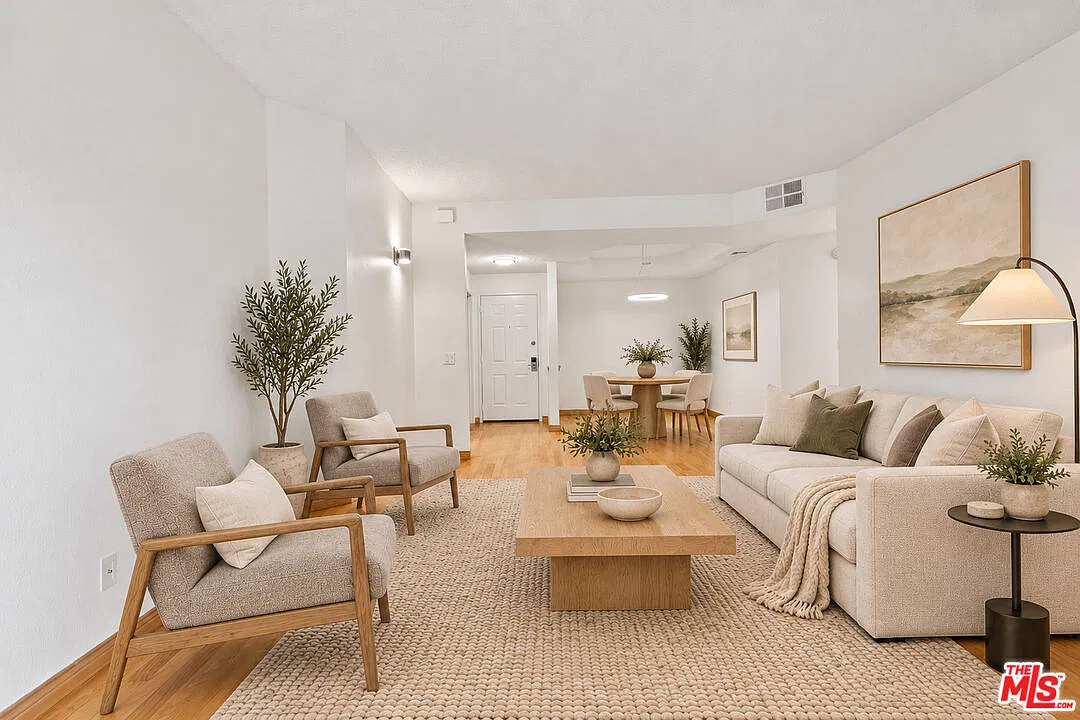 3 bed, 3.0 bath, 1438 sqft, $3,750 — Photo 1