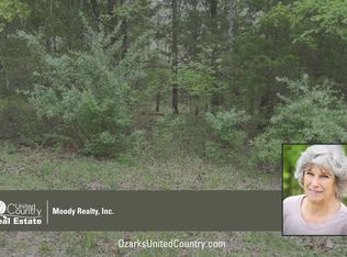 807 Moonstone Blvd, Horseshoe Bend, AR 72512