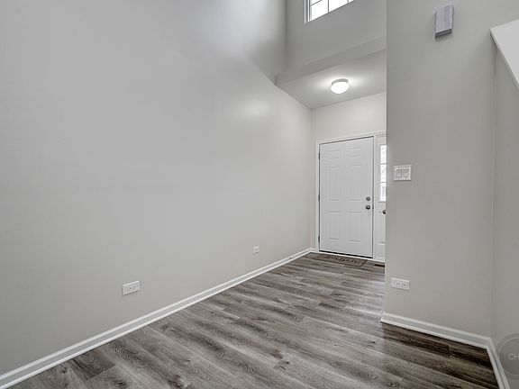 2nd image of 925 Asbury Dr