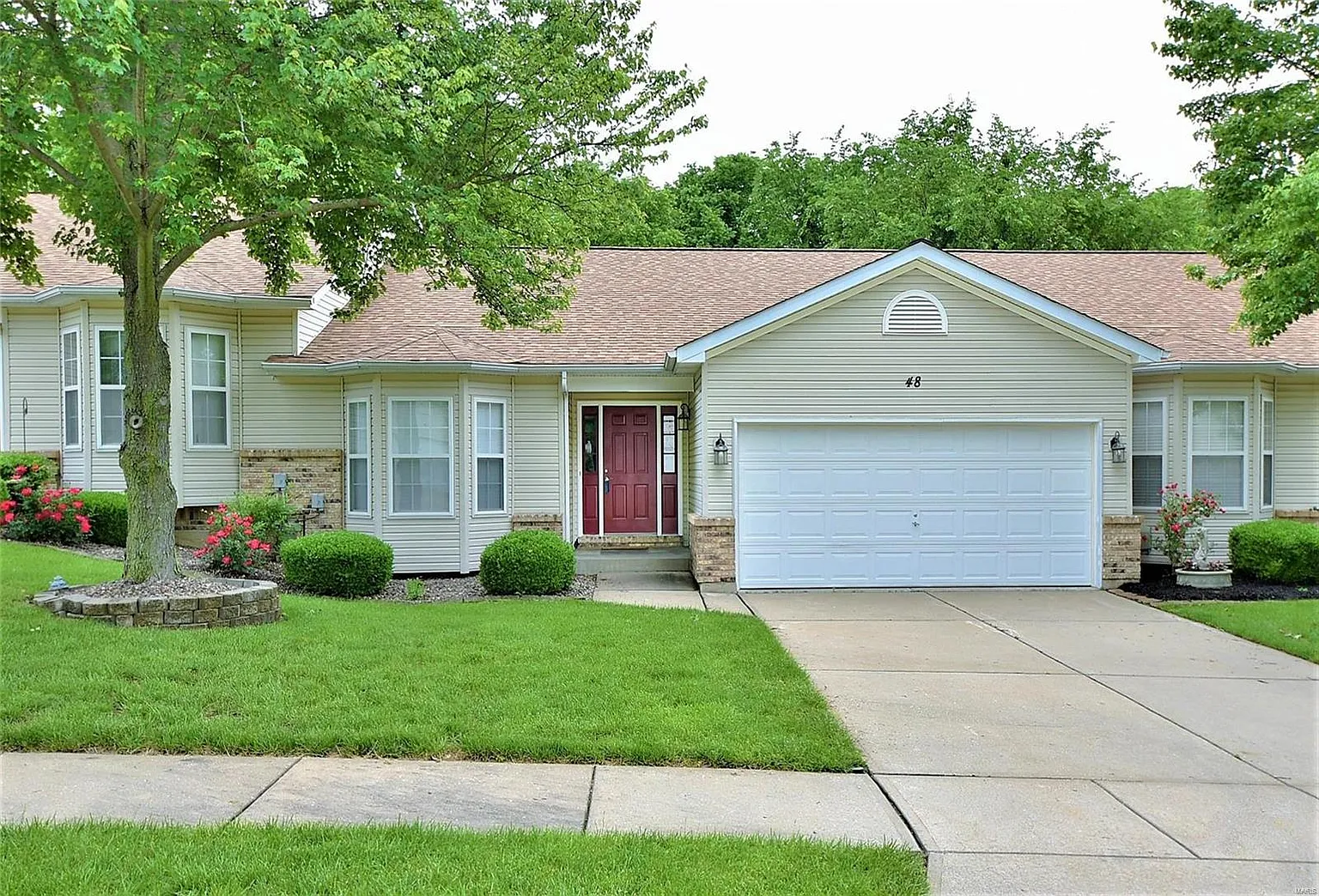 48 Spring Gardens Ct photo 1