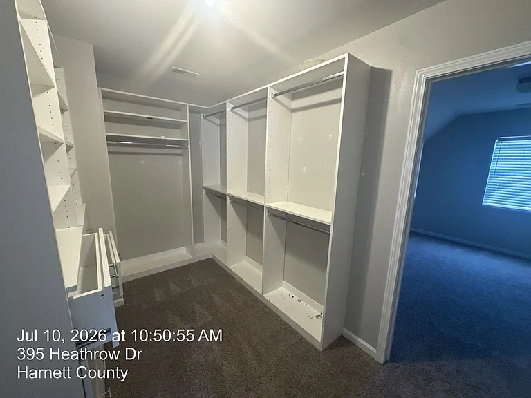 395 Heathrow Dr — Photo 23