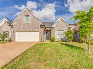 135 Briar Hollow Ln, Oakland, TN 38060
