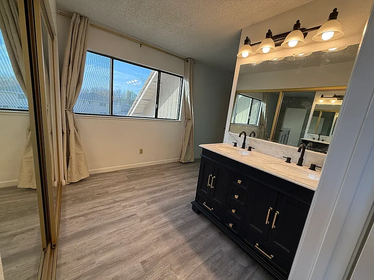 6216 Van Maren Ln — Photo 29
