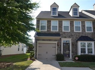 5741 Mossdale Ln, Charlotte, NC 28278