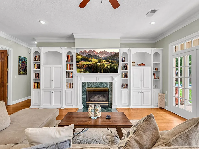4 Twin Circle Dr — Photo 9