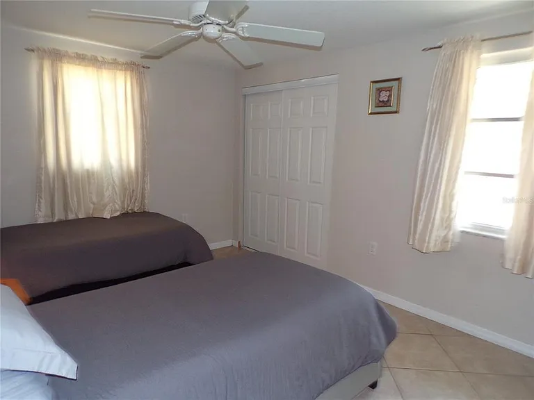 182 Chelsea Ct NW — Photo 19