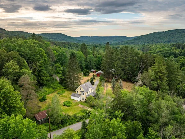 8 High Street, Livingston Manor, NY 12758