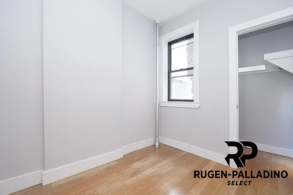 Rented by R New York | media 3