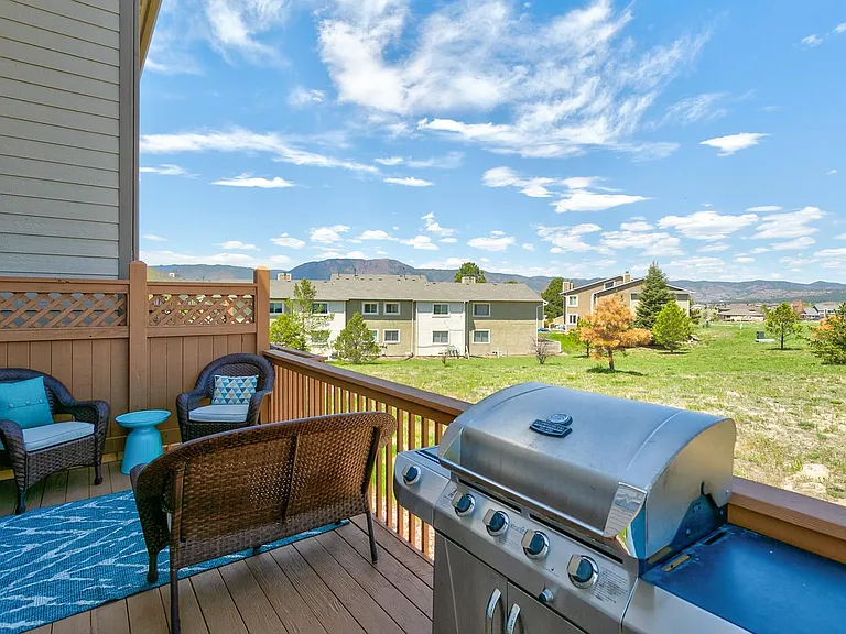 1033 Burning Bush Point — Photo 21