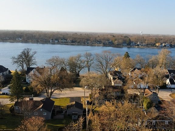 2nd image of 117 Lakewood Ave