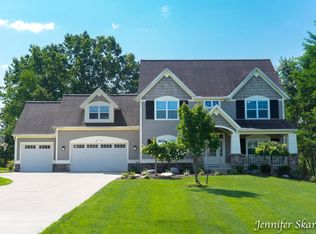 6118 Boulder Rdg NE, Rockford, MI 49306