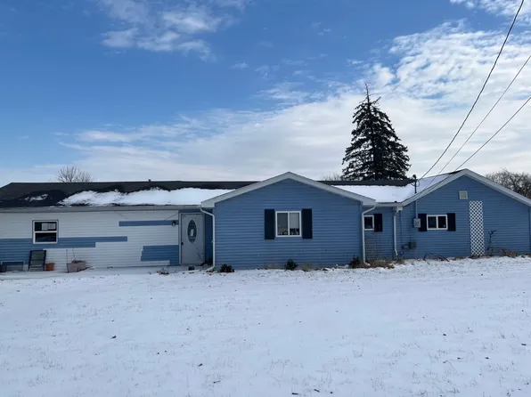 112 Sullivan St, Bettsville, OH 44815