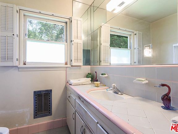 5th image of 3854 Avenida Del Sol